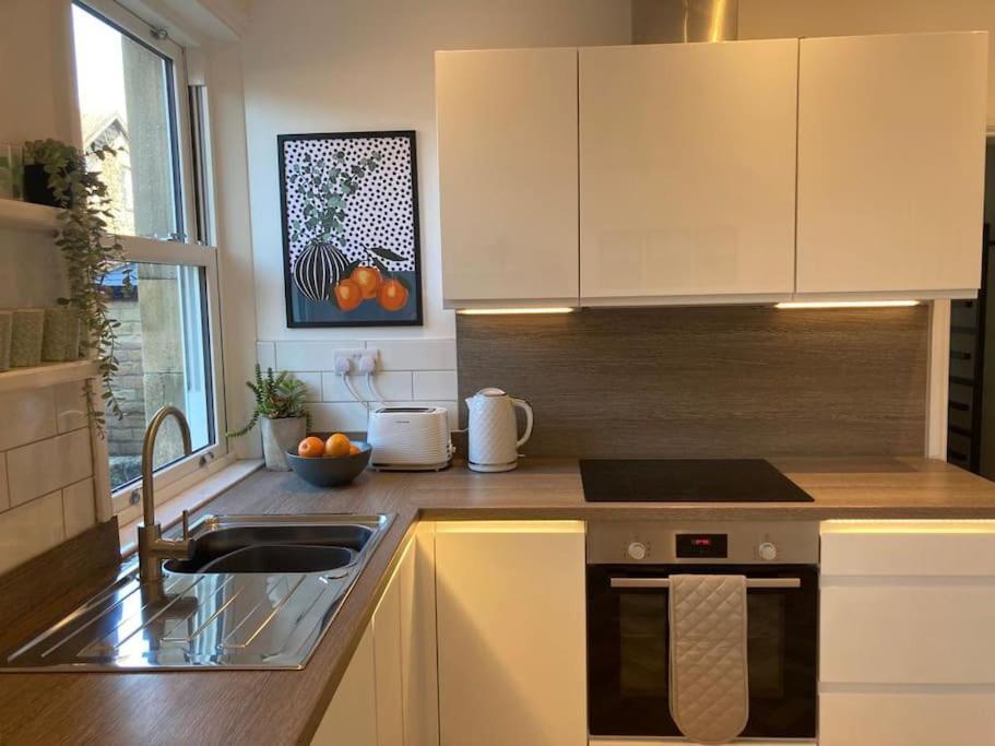 Garden Apartment, Central Harrogate With Parking Экстерьер фото